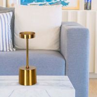 Candelero-Metalico-con-Base-Dorado-26-Cm