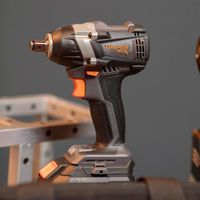 Llave de Impacto Inalámbrica 20 V de 1/2 Plg
