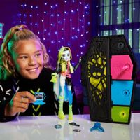 Muñeca-Monster-High-Frankie-Stein-Neon