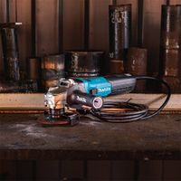 Esmeriladora Angular 4 1/2 Plg 1900 W - Makita