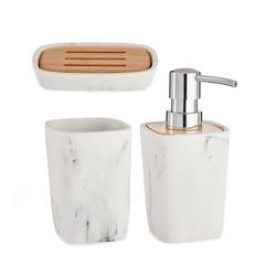 Set de Accesorios para Baño Blanco de Plástico y Detalle en Bambú