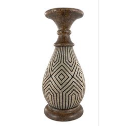 Candelero de Poliresina 14x14x31.5 Cm