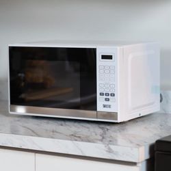 Microondas Digital Blanco 0.7 Pies Rosthal