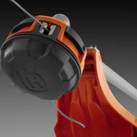 Desbrozadora a Gasolina 18 Plg y 28 Cc - Husqvarna