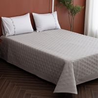 Set de Cubrecama King Texturizado con Diseño Moderno