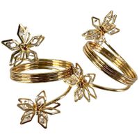 Anillo para Servilleta con Diseño de Flor Dorado