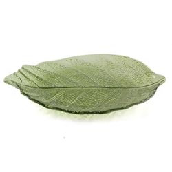 Plato en Forma de Hoja Verde