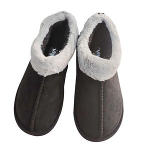 Pantufla Tipo Bota - Varias Tallas