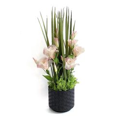 Arreglo Decorativo con Rosas Artificiales