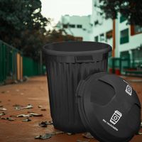 Basurero Negro para Residuos No Reciclables con Tapa de Encaje