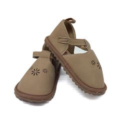Sandalias de Imitación Piel con Diseño Floral Troquelado para Niña - Varias Tallas