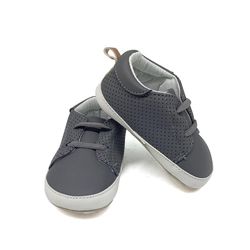 Tenis de Imitación Piel Perforada con Agujetas para Niño - Varias Tallas