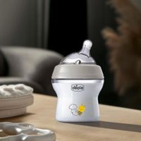 Biberón Chicco NaturalFeeling con Tetina Inclinada 150 Ml