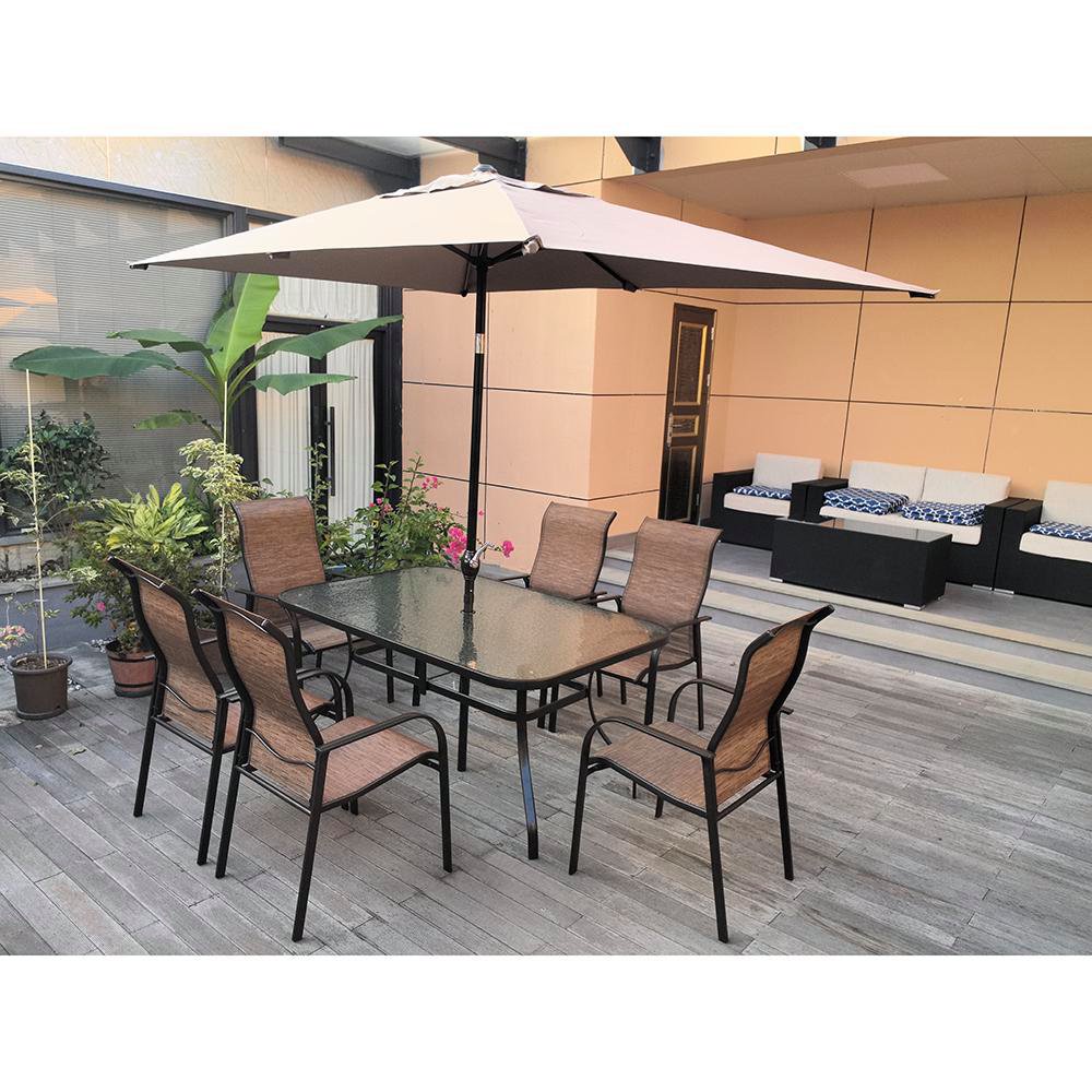 Set de Mesa Rectangular, Sillas y Sombrilla de Acero y Vidrio Color Taupe Set Mesa Rectang…
