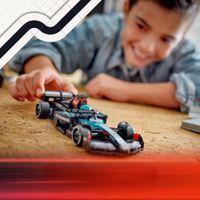 LEGO Speed Champions Mercedes-AMG PETRONAS W15 F1 Race Car
