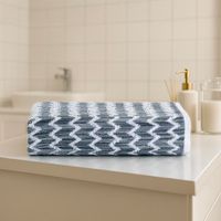 Toalla de Baño Diseño Zigzag Azul y Blanco