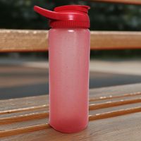 Botella con Tapa Rojo