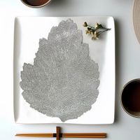 Individual Plateado con Forma de Hoja