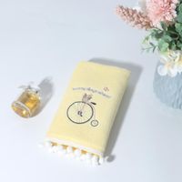 Toalla de Manos Amarilla con Bordado Diseño Bicicleta