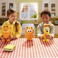 Peluche-Bebe-Garfield-de-20-cm