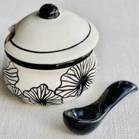Salero-Con-Servidora-Black-Alder---Topis