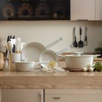 Batería de Cocina Fiori 26 Piezas Crema