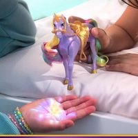 Muñeca-Sophia-y-Unicornio-Wildstar-con-Luz