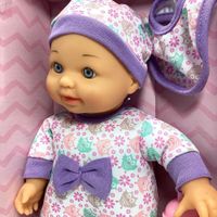 Bebe-con-Traje-Morado-12-Plg