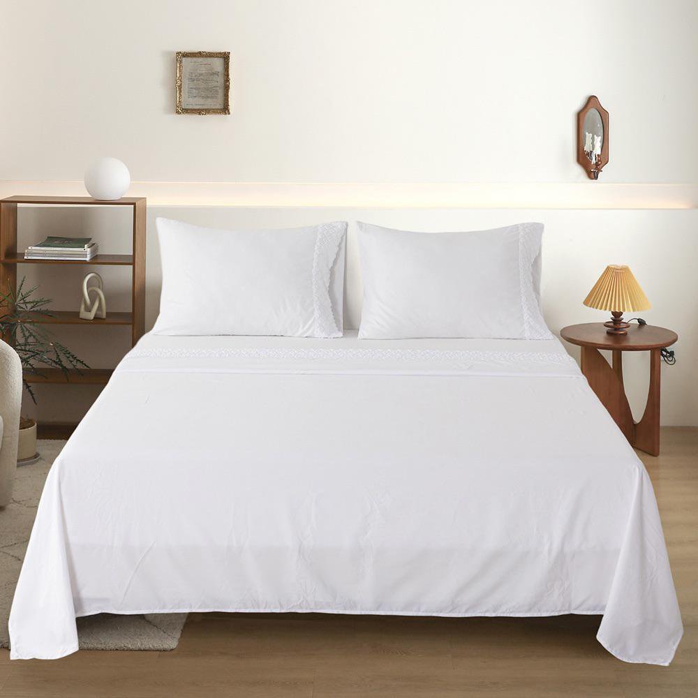 Set de Sábanas King de Poliéster 85 GSM Color Blanco Set de Sábanas 85 GSM Diseño Liso con…