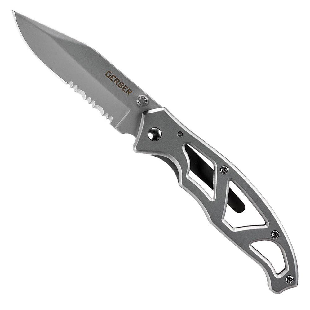 Navaja Gerber Plateada con Hoja de Acero Inoxidable Alto Carbono