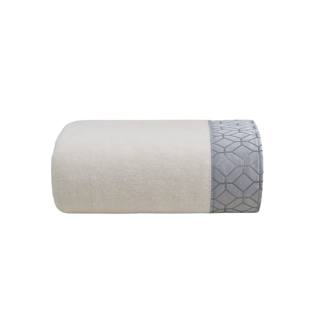 Toalla con Borde Decorativo Color Gris - Varios Tamaños Mano
