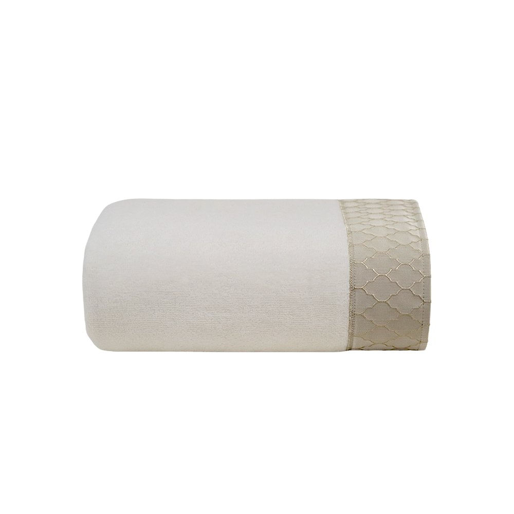 Toalla con Borde Decorativo Color Beige - Varios Tamaños Mano