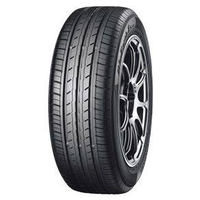 Llanta Yokohama 185/60R15Es32