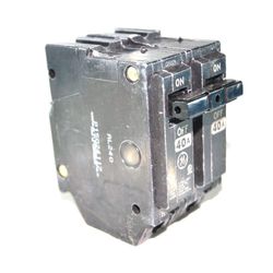 Flipón 40A De 2 Polo(S) Ge 120/240V