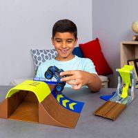 Monster Jam Set De Trucos Básico Escala 1:64 Surtido