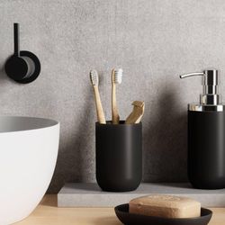 Vaso para Cepillos de Dientes Junip Negro