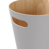 Papelero Woodrow Gris Claro Y Madera Natural - Umbra