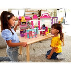Kit-Restaurante-Barbie-con-Muñeca-Parrillera