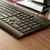 Teclado Multimedia Ultradelgado - Klip Xtreme