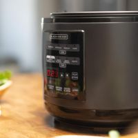Olla Digital Multifuncional 12 En 1 500W - Black & Decker