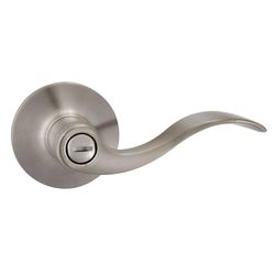 Chapa Tipo Manija Queen Cromo Satinado Para Baño - Kwikset