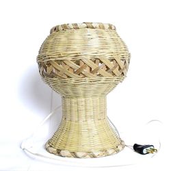 Lampara-Fibra-De-Bambu-Diseño-Chalia