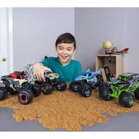 Camión Monstruo De Fricción A Escala Diseños Surtidos - Monster Jam