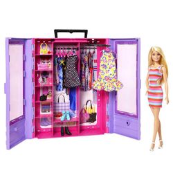 Set-de-juego-guardarropa-Barbie-