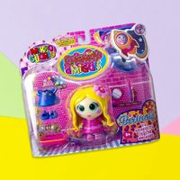 Muñeca Mikro Güorld Chamoy Amiguis - Distroller