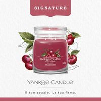 Vela En Frasco Mediano Black Cherry 368 G - Yankee Candle