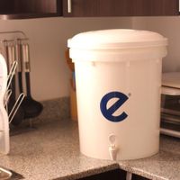 Ecofiltro-Plastico-Blanco-22-L----Ecofiltro