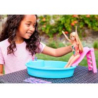 Barbie - Piscina Glam Con Muñeca