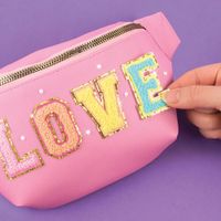 Cangurera Fashion Con Parches - Make It Real