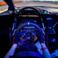 Volante De Carreras Para Xbox One Y Pc - Logitech